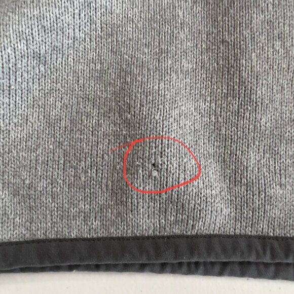 Patagonia Men’s Medium Gray 1/4 Zip Fleece Pullover - Picture 10 of 11